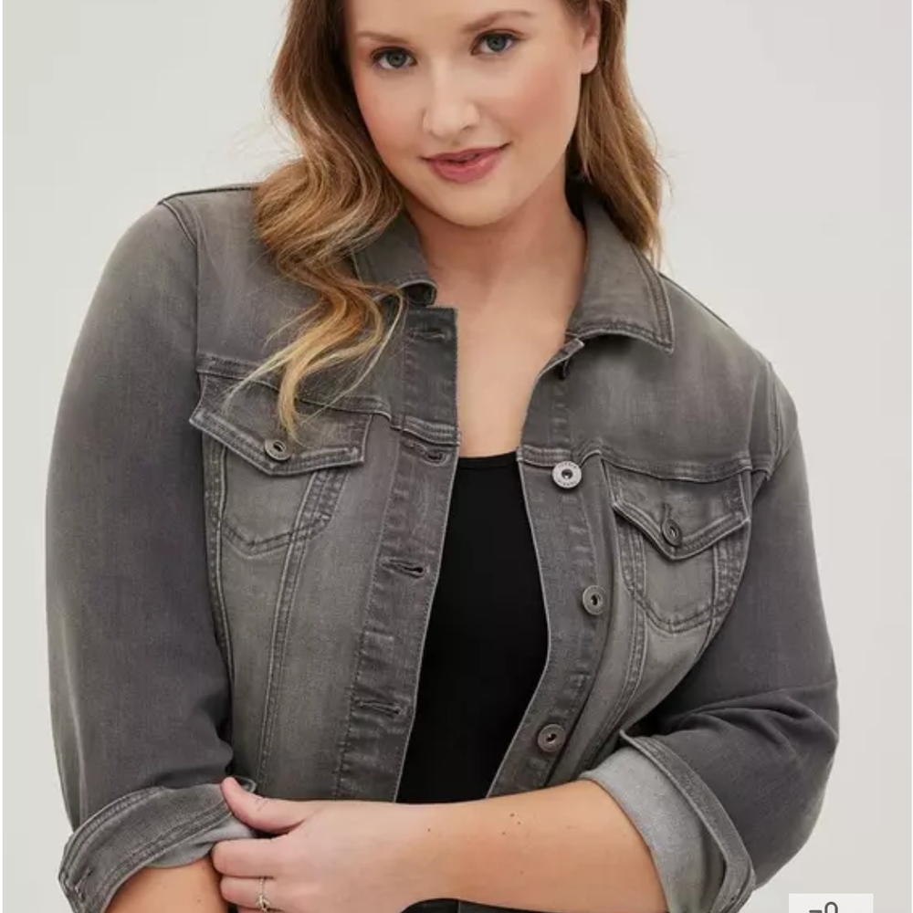 Women's Gray Denim Jacket